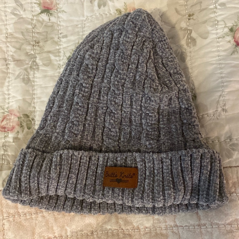 Gray chenille beanie
